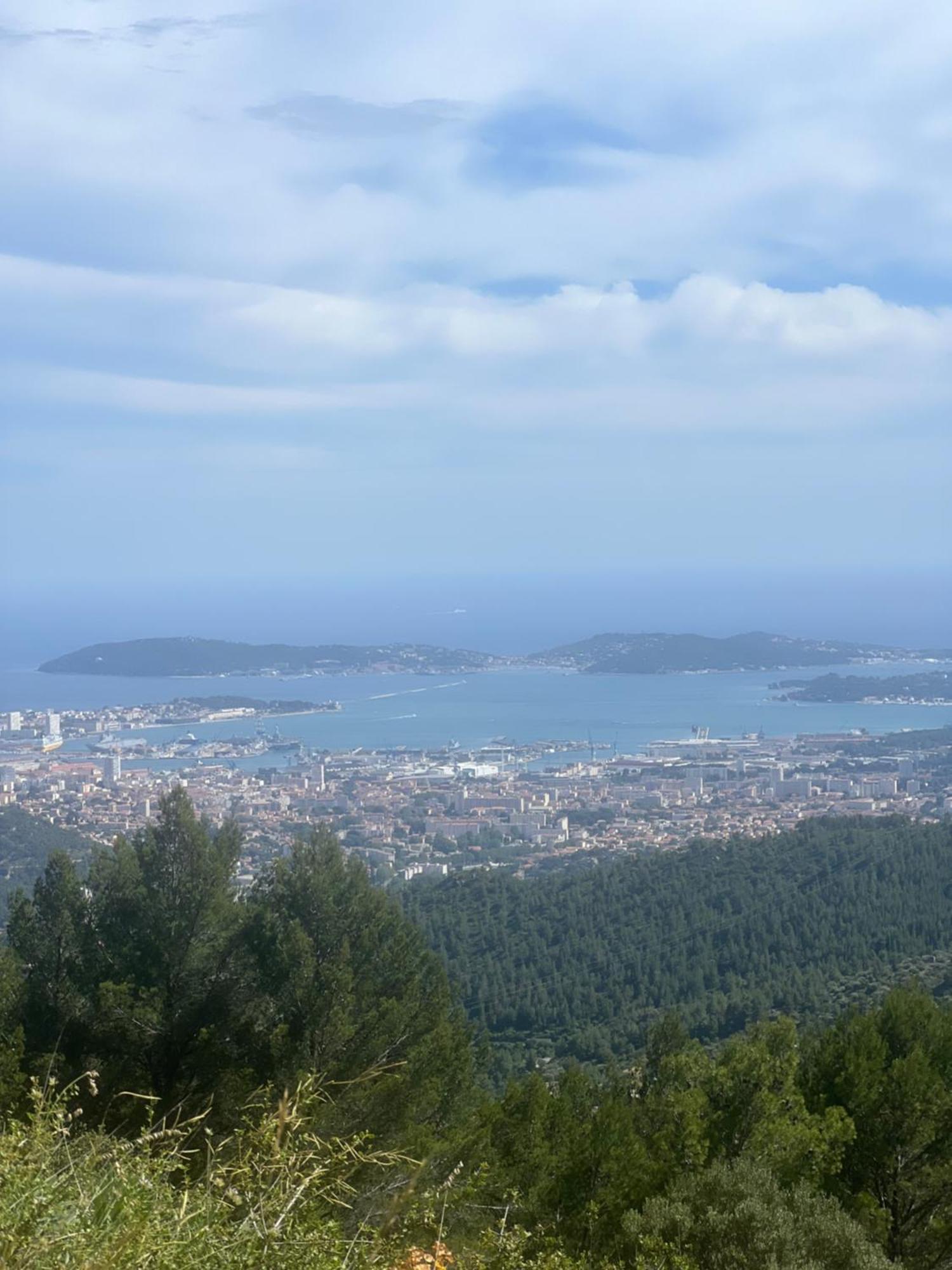 Villa Au Coeur De La Provence Evenos Exteriör bild